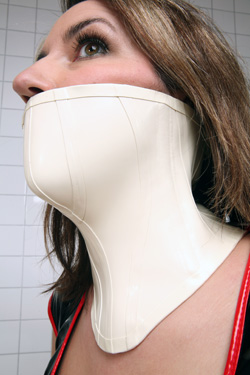 Over The Mouth Latex Neck Coset